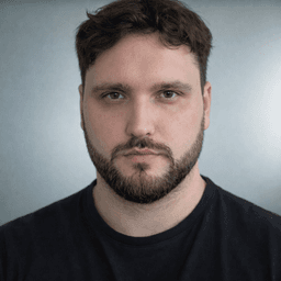 Yanis Budreika, Founder of Clarity & Structure